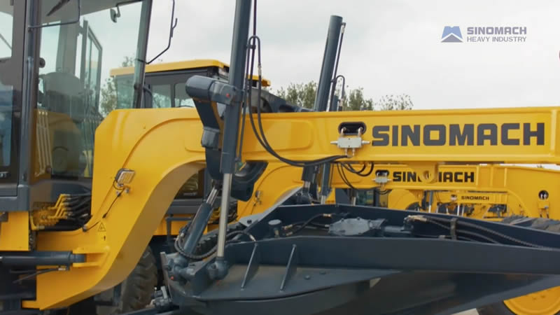 Автогрейдер 717H 