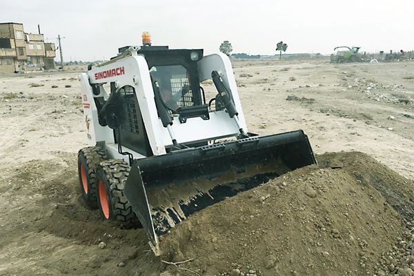 Погрузчик с бортовым поворотом 255F